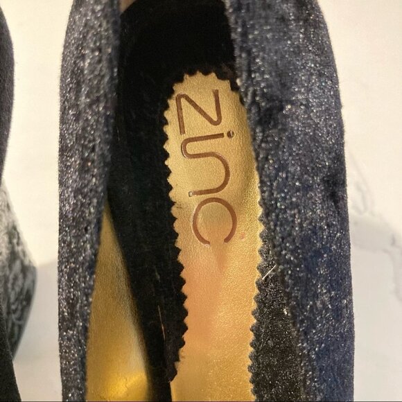 ZINC Sz 9 Velvet Brocade 4” Heels Funky Decorated Heel Peep Toe Shoes - Picture 4 of 13